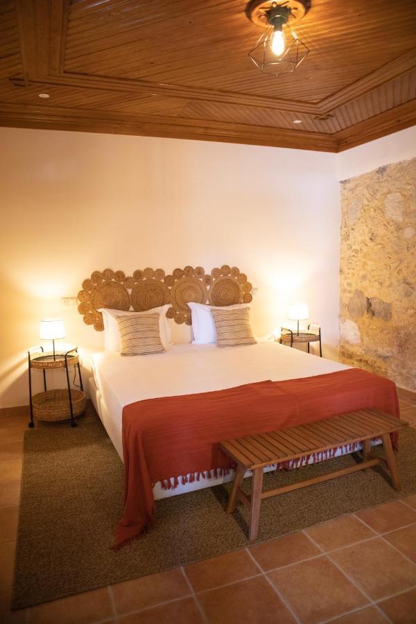 O Pombal Bed & Breakfast Alcanena Exterior photo