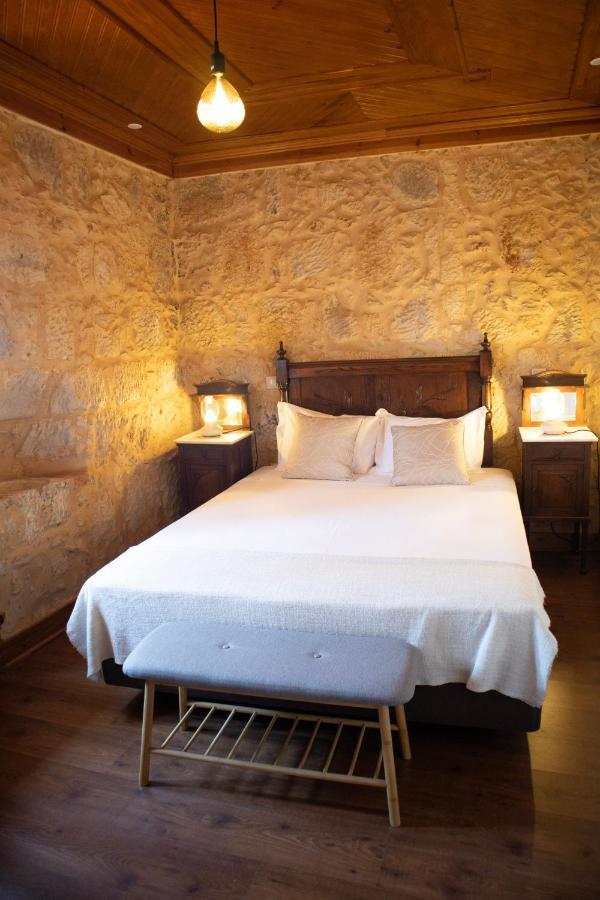 O Pombal Bed & Breakfast Alcanena Exterior photo