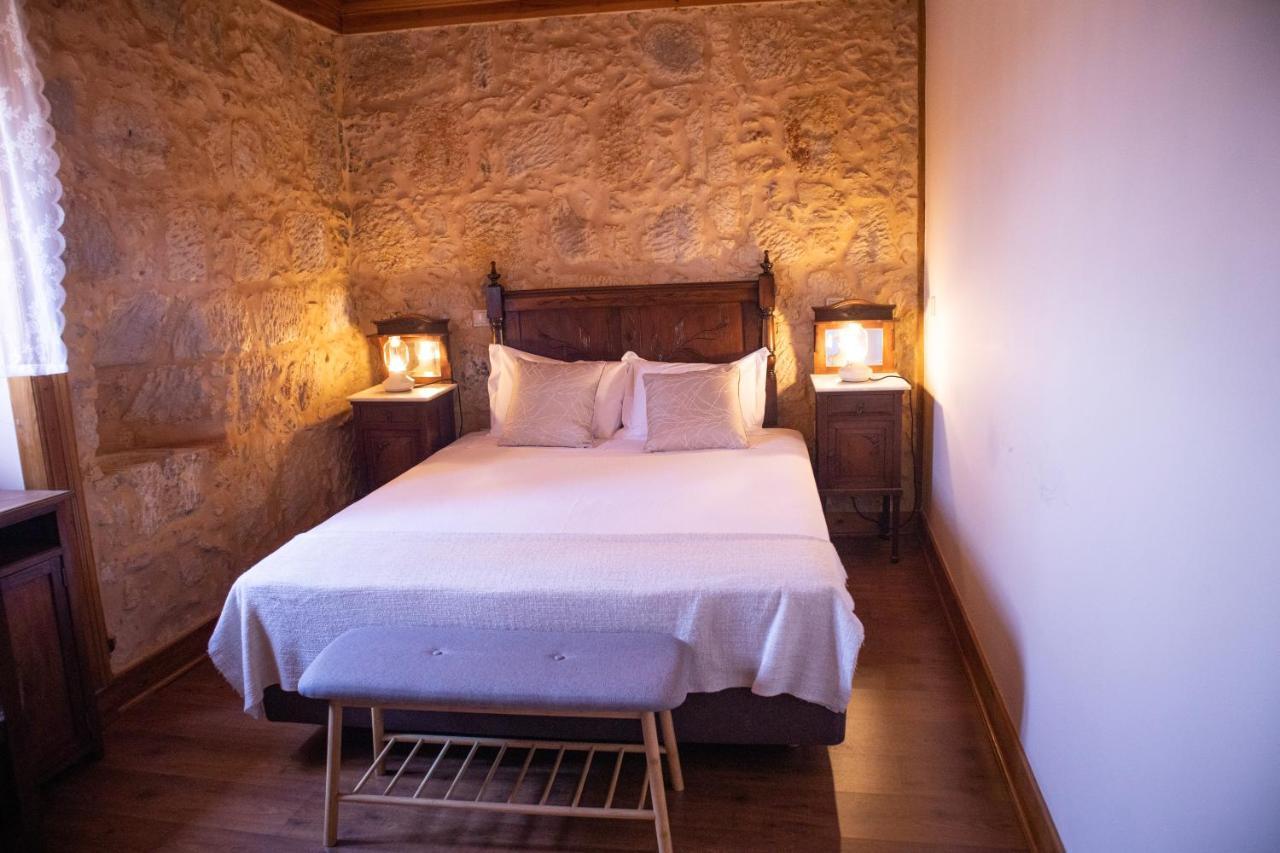 O Pombal Bed & Breakfast Alcanena Exterior photo