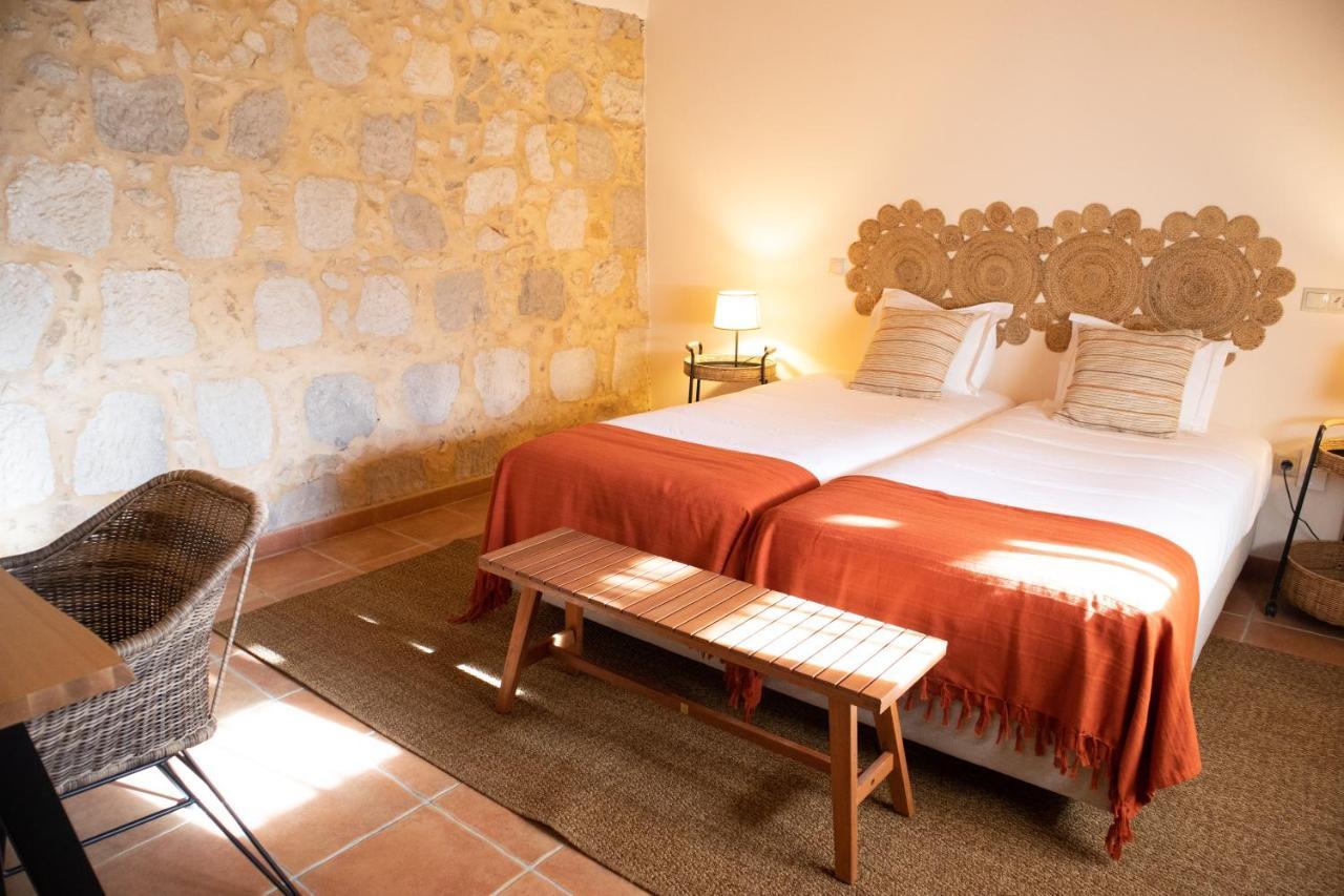 O Pombal Bed & Breakfast Alcanena Exterior photo